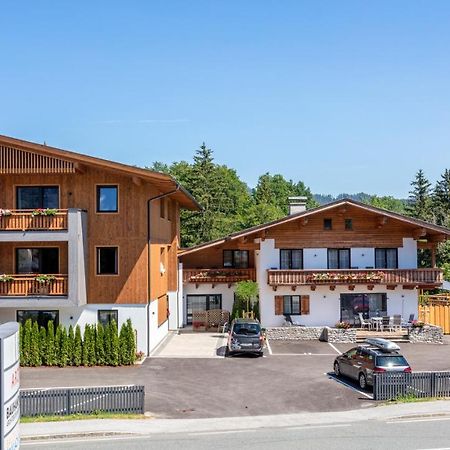 Haus Central Lofer Exteriör bild